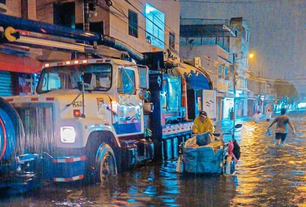 Guayaquil: Intensas lluvias activan el COE Cantonal