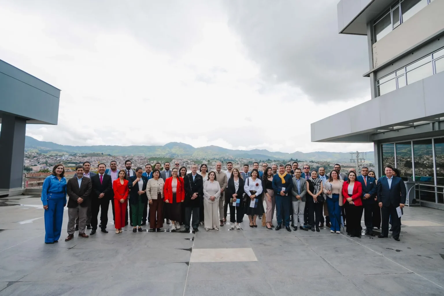 Universidades ecuatorianas buscan soluciones para impulsar la innovación y el desarrollo