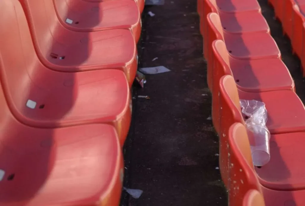 Andrés Silva: «Deben existir envases reutilizables en los estadios»