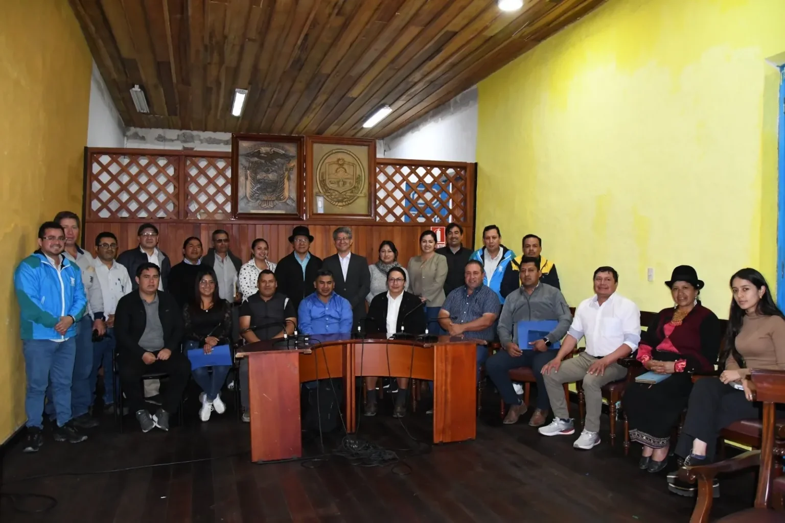 EERSSA socializa avances y proyectos eléctricos en Saraguro