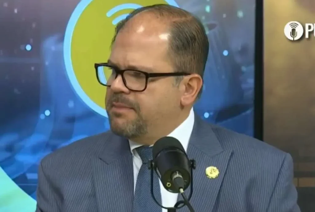 Reimberg: Gobierno depura policía y combate crimen organizado