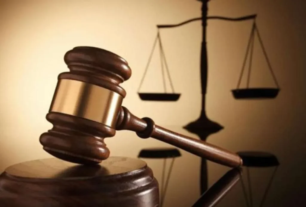 Ministro del Interior denuncia liberación de detenidos vinculados a “Los Lobos” pese a evidencias en Machala