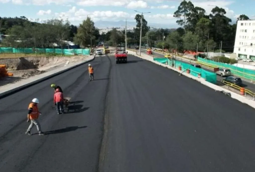 Arranca la fase más compleja del intercambiador en la av. Mariana de Jesús: estas son las vías habilitadas