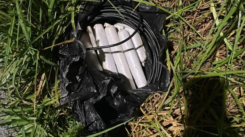 Bloque de seguridad encuentra explosivos fuera de CDP