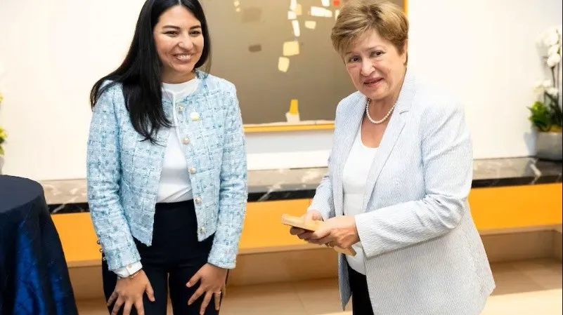 Deuda externa de Ecuador crece siete veces desde 2009 hasta 2025