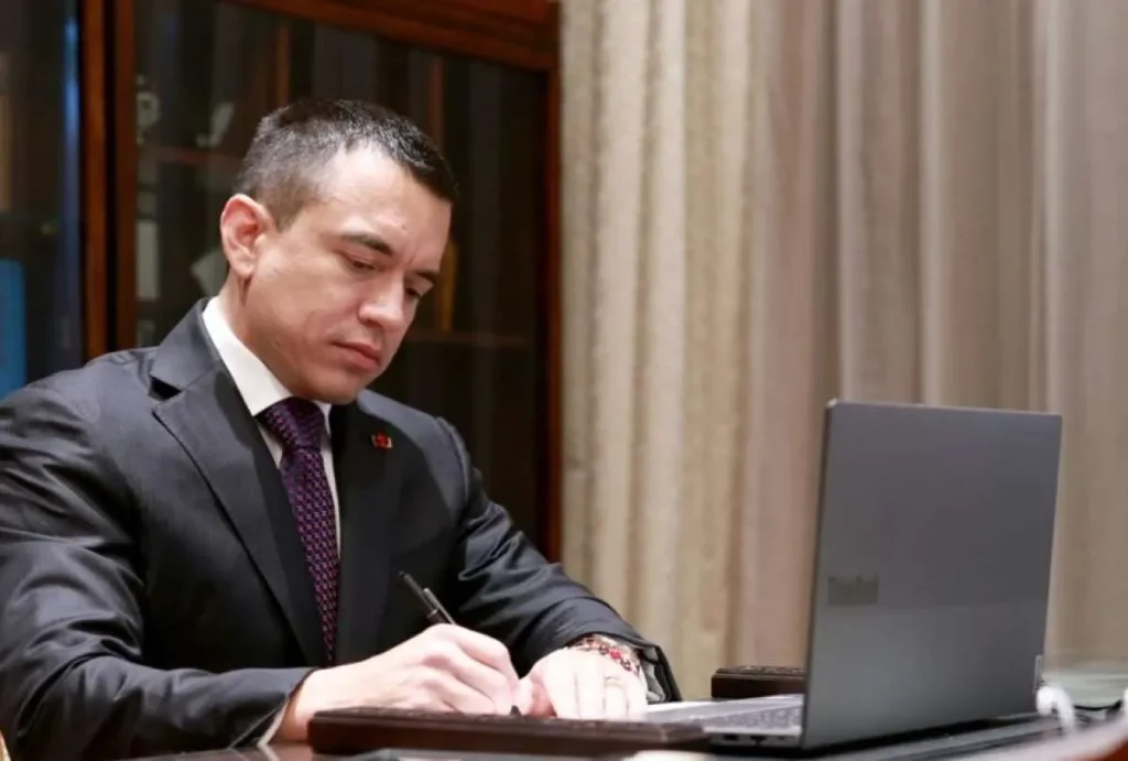 Daniel Noboa envía Ley de Fortalecimiento Crediticio