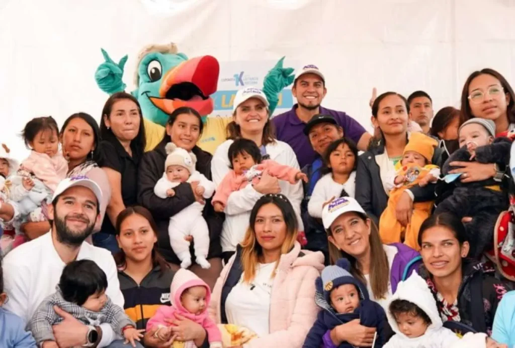 Ecuador marcha por la lactancia materna y contra la desnutrición