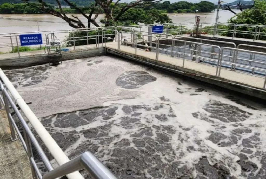 Denuncian contaminación con plomo en empresa de Guayaquil