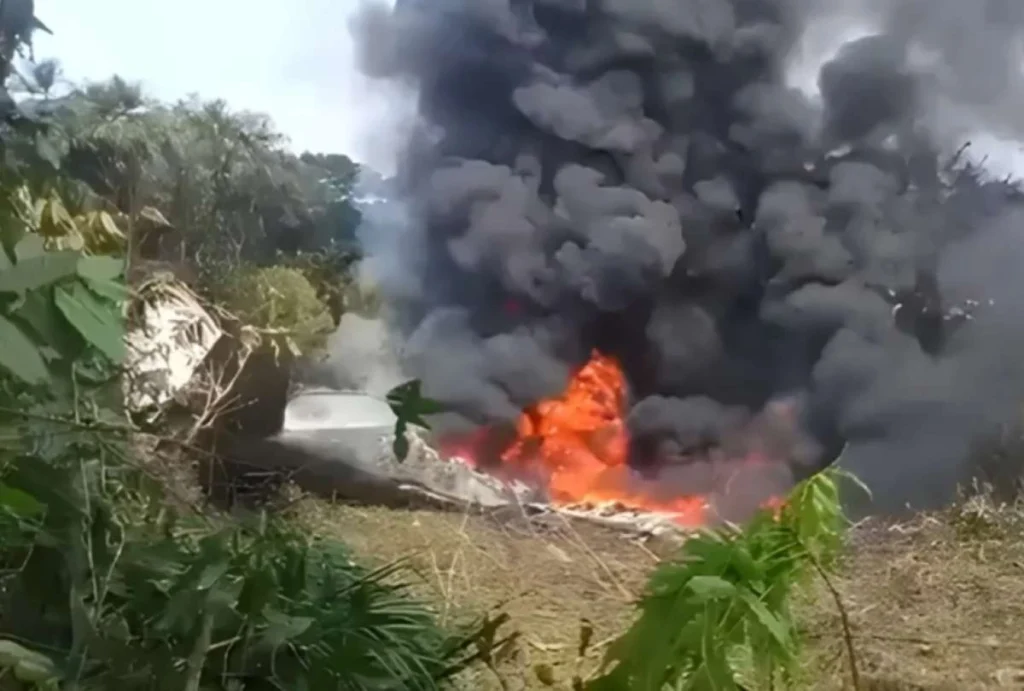 Avión militar cae en Putumayo: emergencia en desarrollo Avión militar cae en Putumayo: emergencia en desarrollo