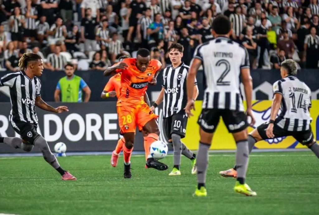 Barcelona vence a Botafogo y entra a fase de grupos