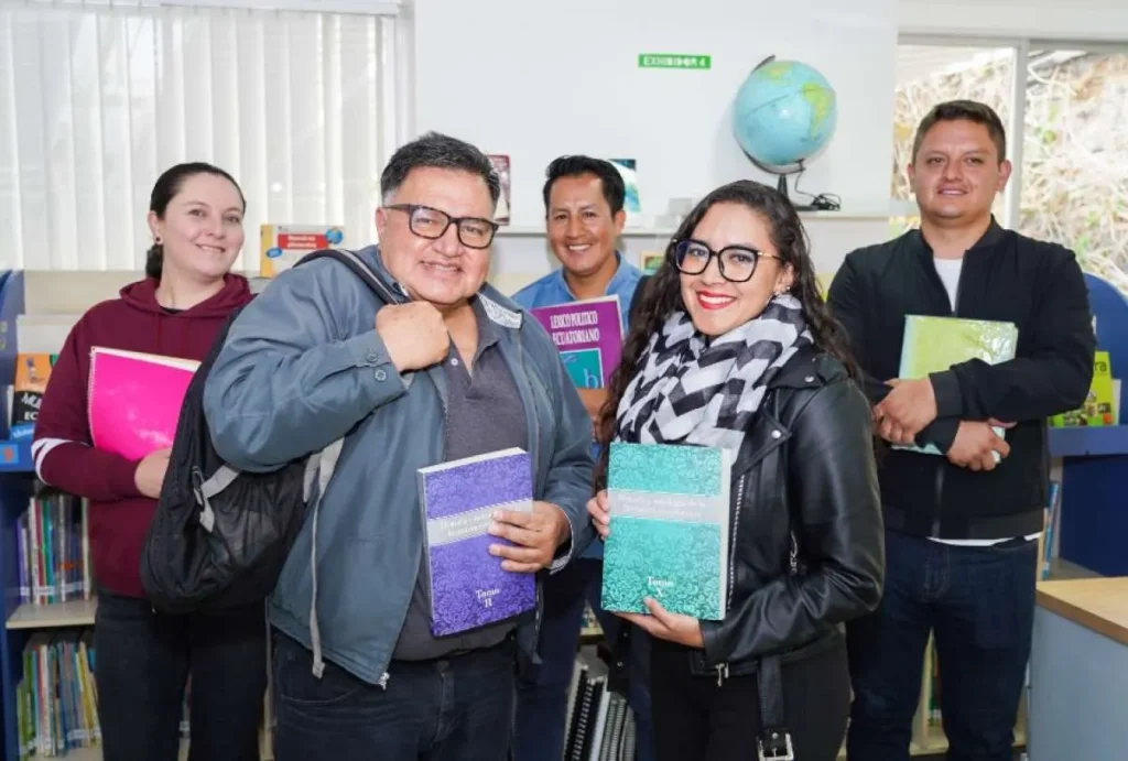 Educación semipresencial abre matrículas en Ecuador