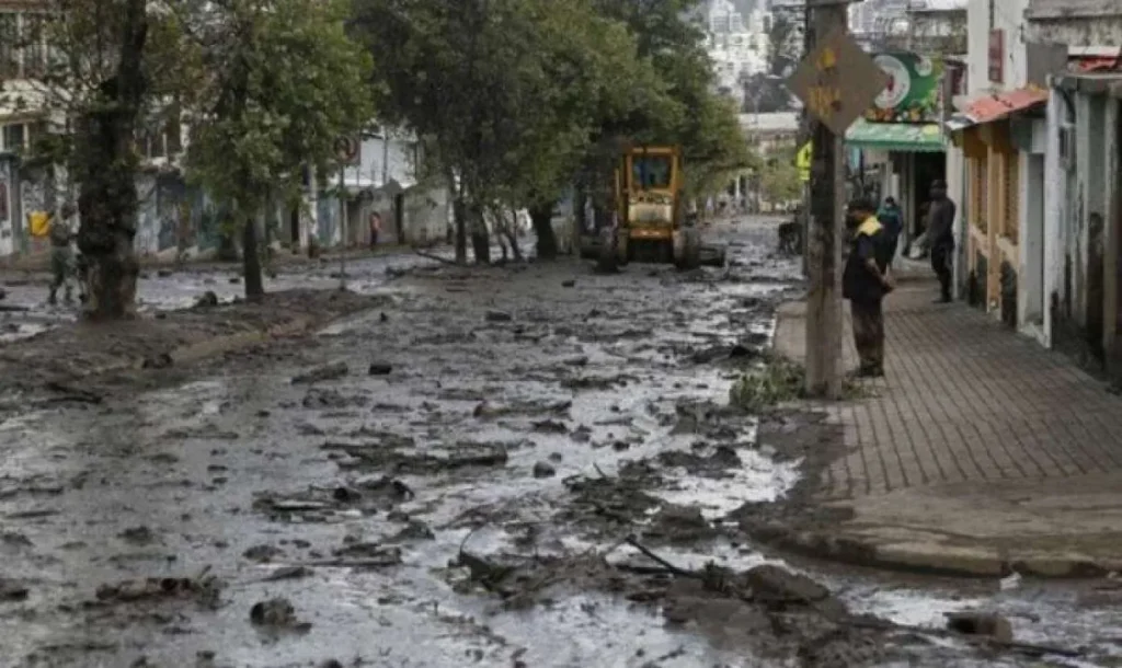 Invierno en Ecuador deja 11 muertos y miles de afectados
