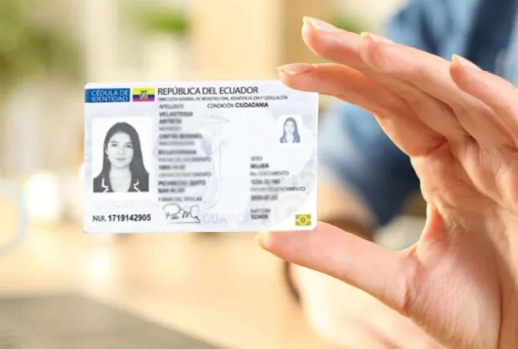 Cédula ecuatoriana incorpora nuevo sistema de seguridad Cédula ecuatoriana incorpora nuevo sistema de seguridad