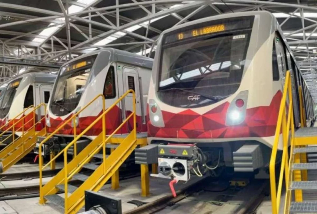 Metro de Quito suspende servicio por falla técnica