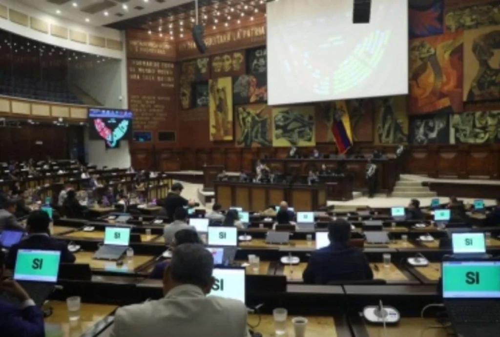 Ley penitenciaria Ecuador enviada al Registro Oficial