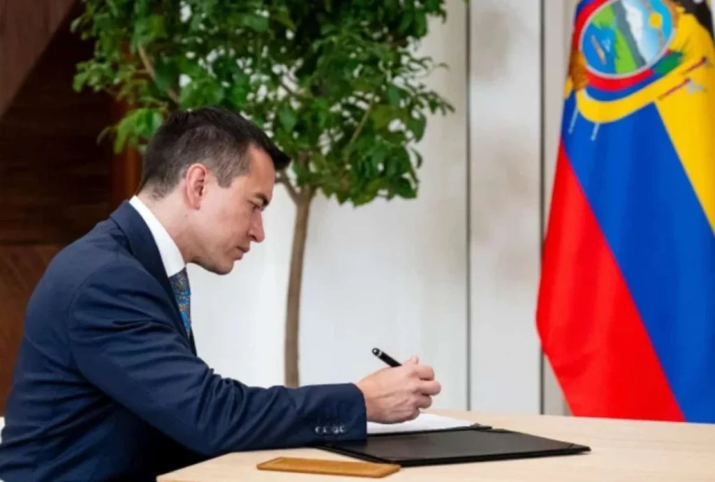 Noboa propone quitar funciones al CPCCS en Ecuador Noboa propone quitar funciones al CPCCS en Ecuador