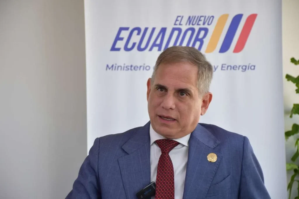 Combustibles bajan $0,02 en Ecuador desde este 12 de agosto Combustibles bajan $0,02 en Ecuador desde este 12 de agosto
