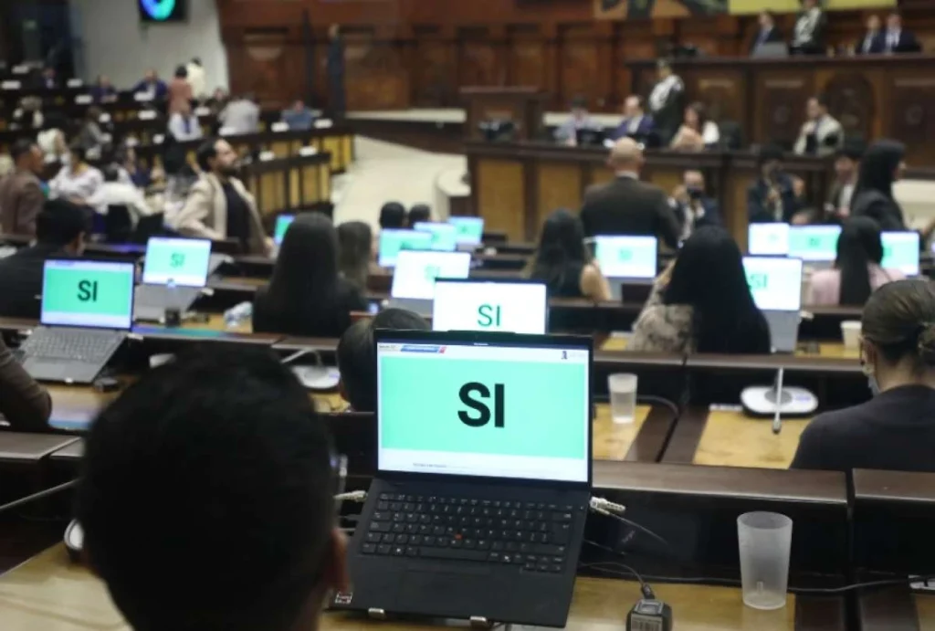 Asamblea aprueba ley contra el reclutamiento de menores Asamblea aprueba ley contra el reclutamiento de menores